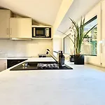Modernes Am Mit Garten Wiefelstede