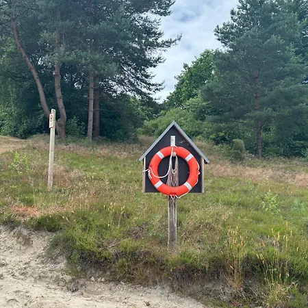 Modernes Am Mit Garten Lejlighed Wiefelstede