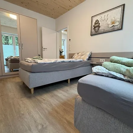 Modernes Haus Am See, Gavner Im Seepark Lehe *