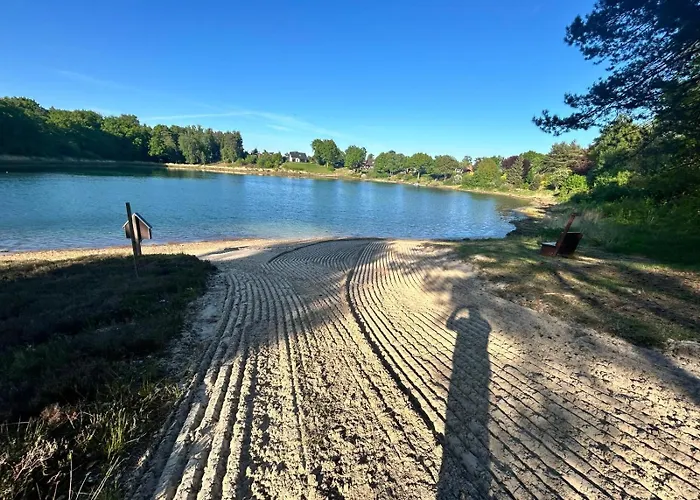 Lägenhet Modernes Haus Am See, Gavner Im Seepark Lehe *
